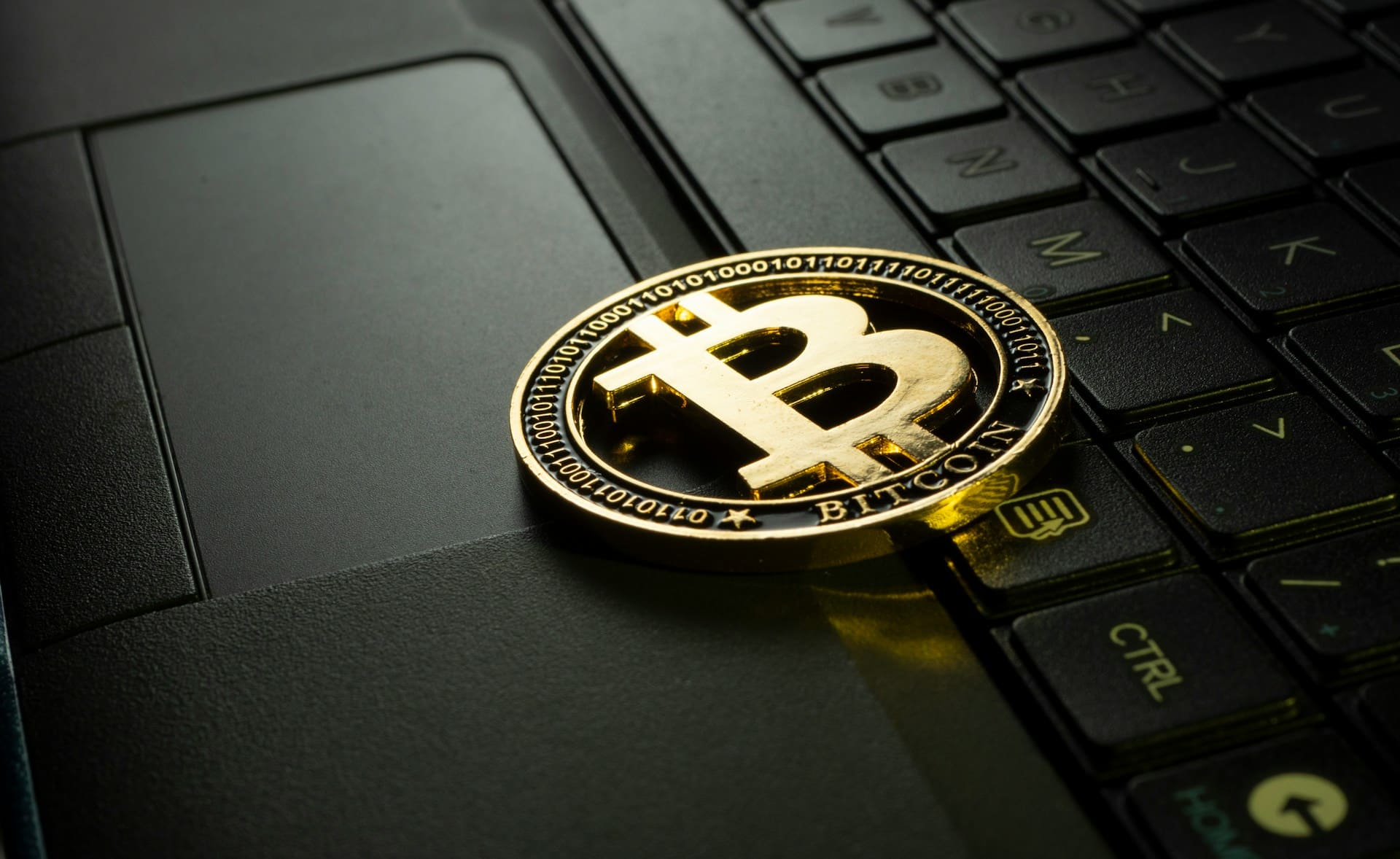 Cryptocurrency & Blockchain Investments: A Guide for Smart Investors